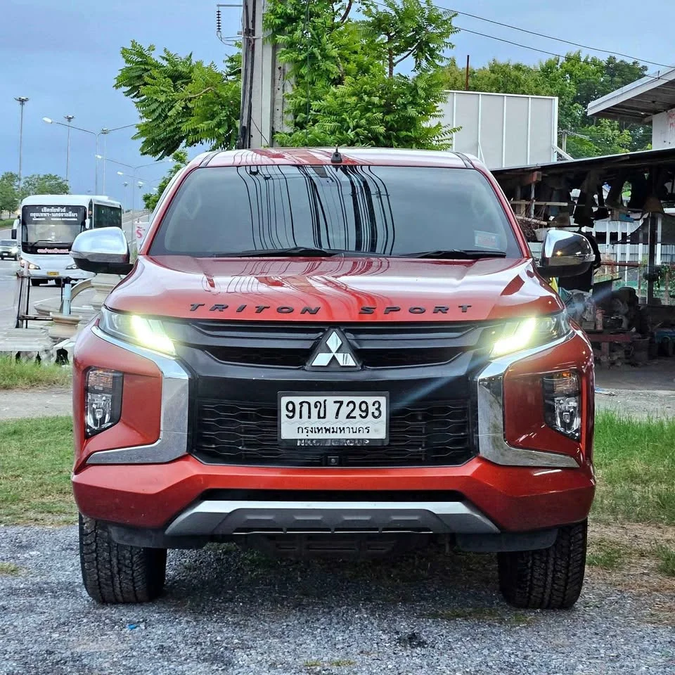 2019 Mitsubishi Triton V 2