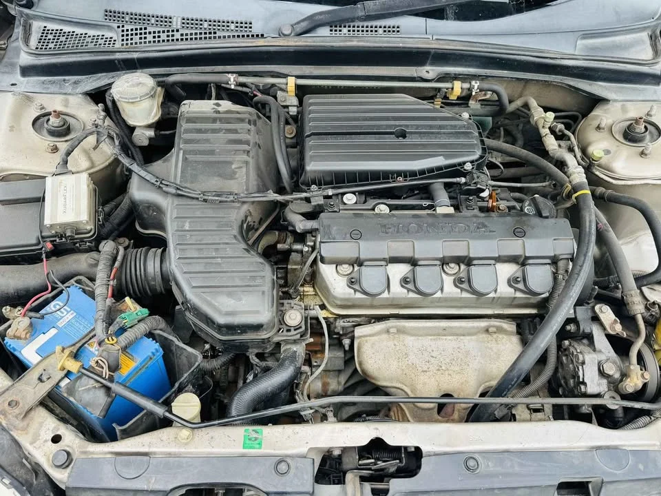 2001 Honda Civic VII 2