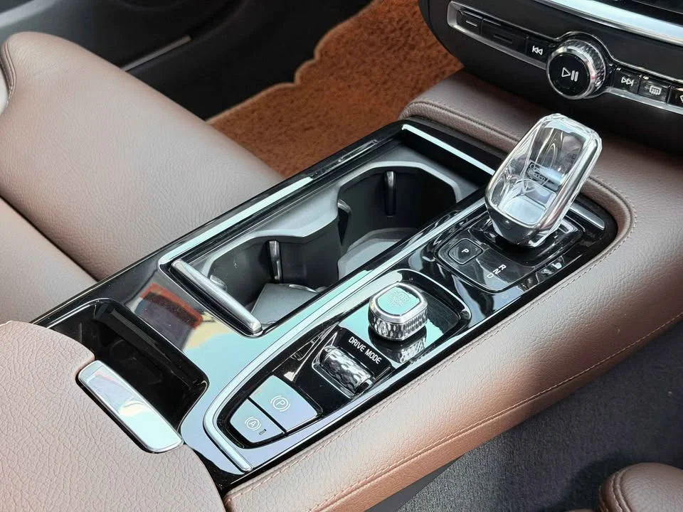 2022 Volvo V60 II 2