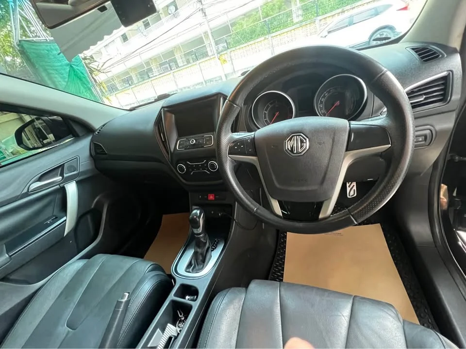 2018 MG 5 I  3