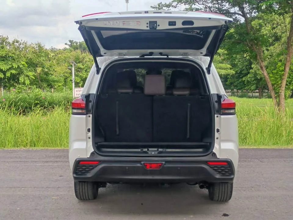 2025 Toyota Innova III 3