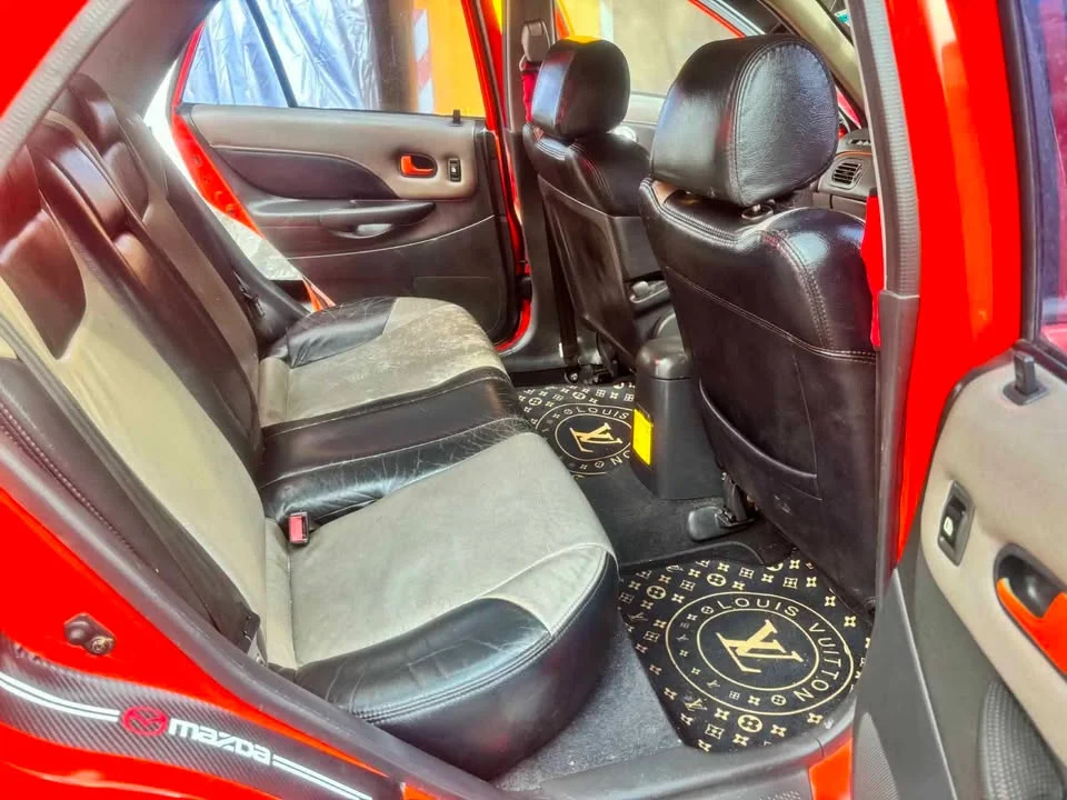 2004 Mazda 323 VIII 3