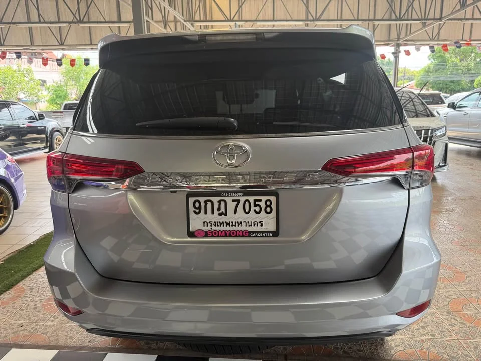 2019 Toyota Fortuner II 2