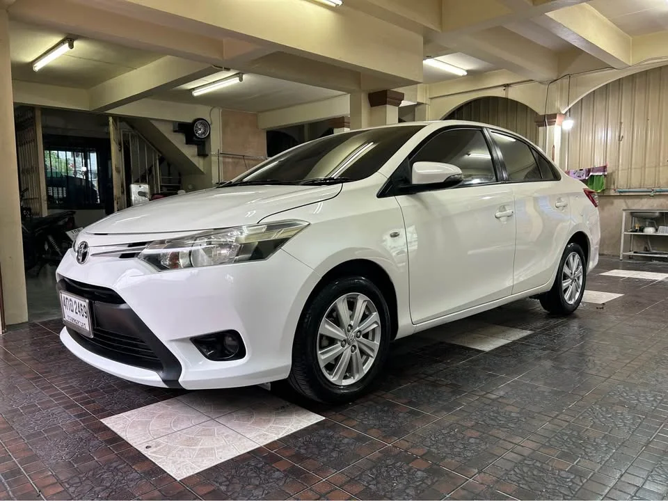 2015 Toyota Vios III 2