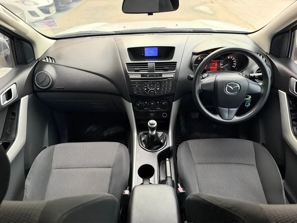 2012 Mazda BT-Series II 2