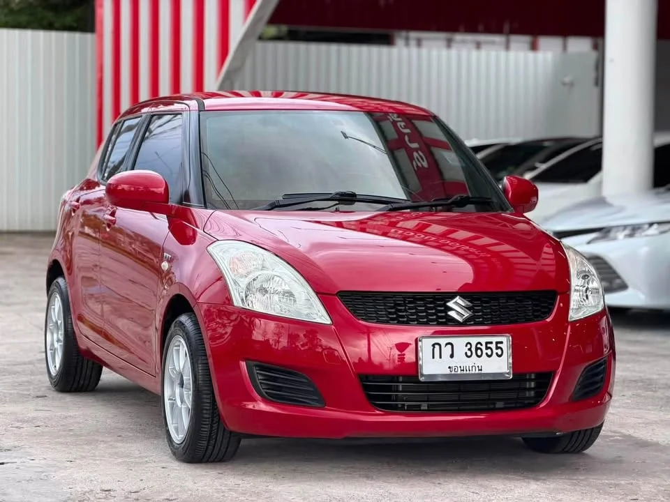 2012 Suzuki Swift II 2