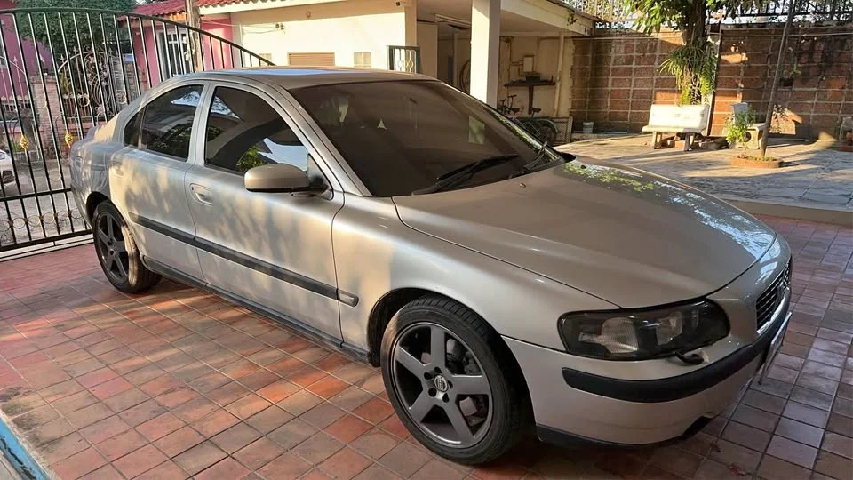 Volvo S60 I 3