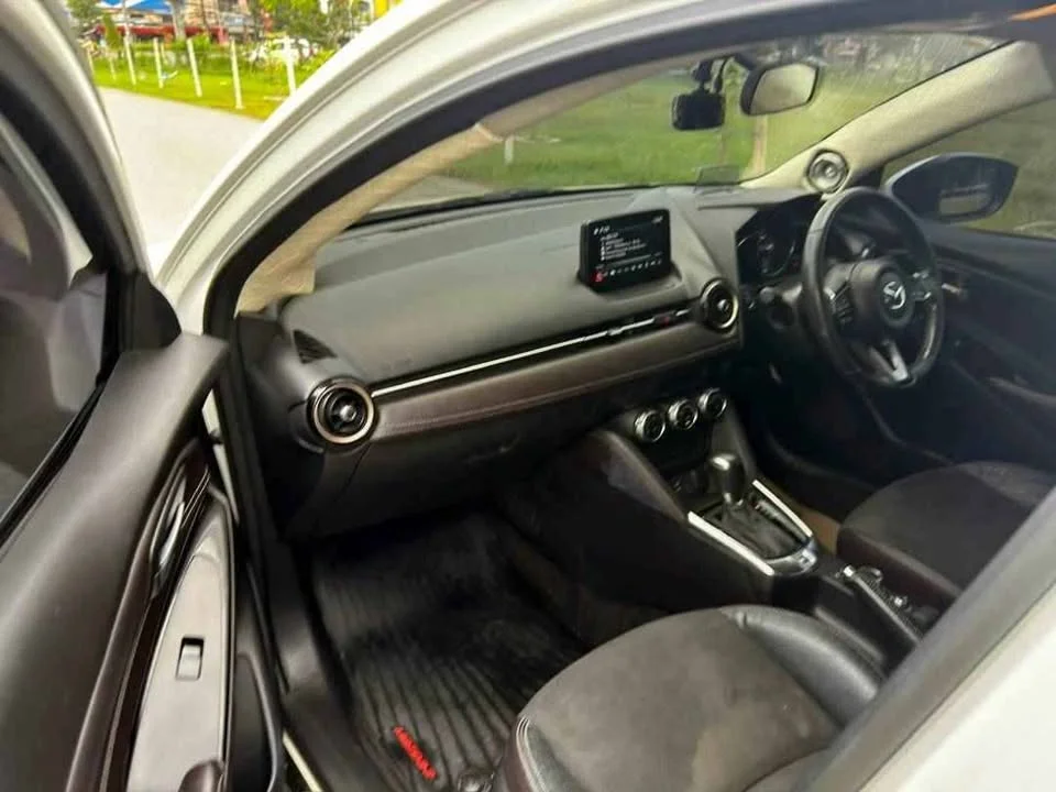 2017 Mazda 3 III 2