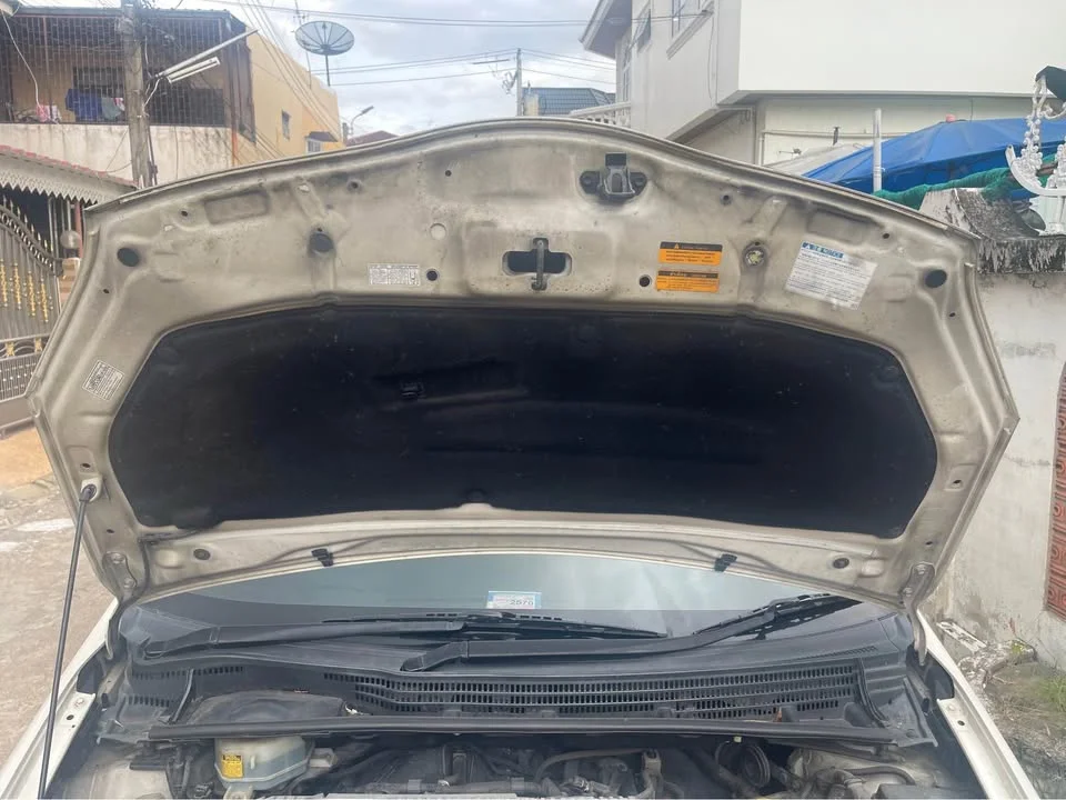 2011 Toyota Prius III 2