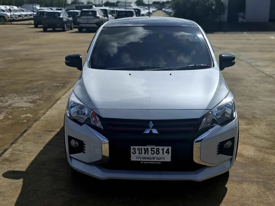2022 Mitsubishi Mirage VI 3
