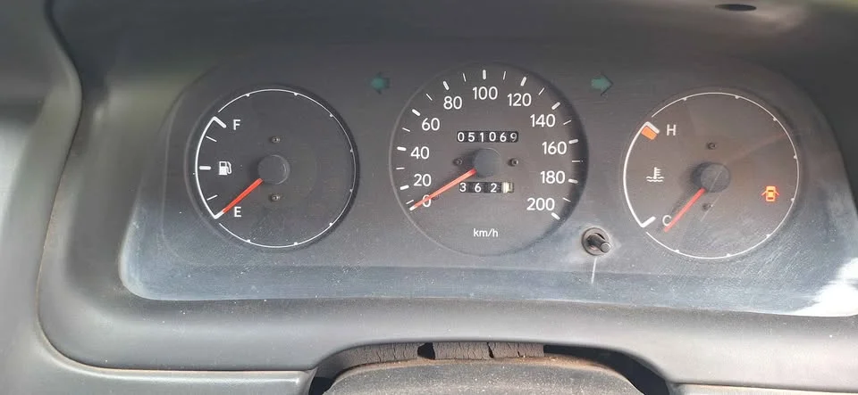 Toyota Corolla Altis VII (E100) 3