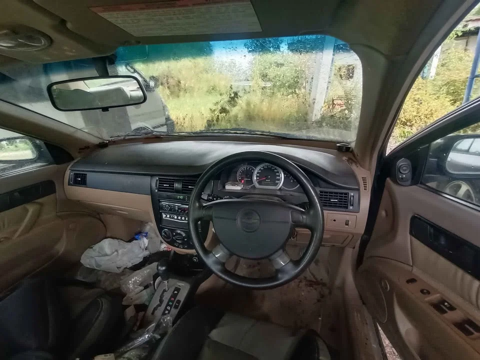 2004 Mazda 323 VIII 2