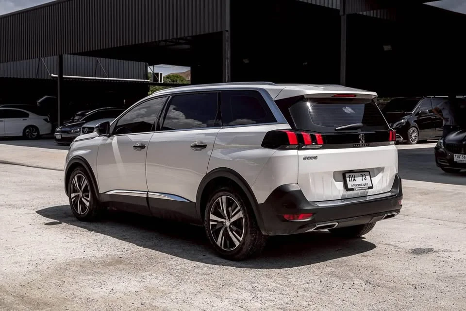 2020 Peugeot 5008 II 2