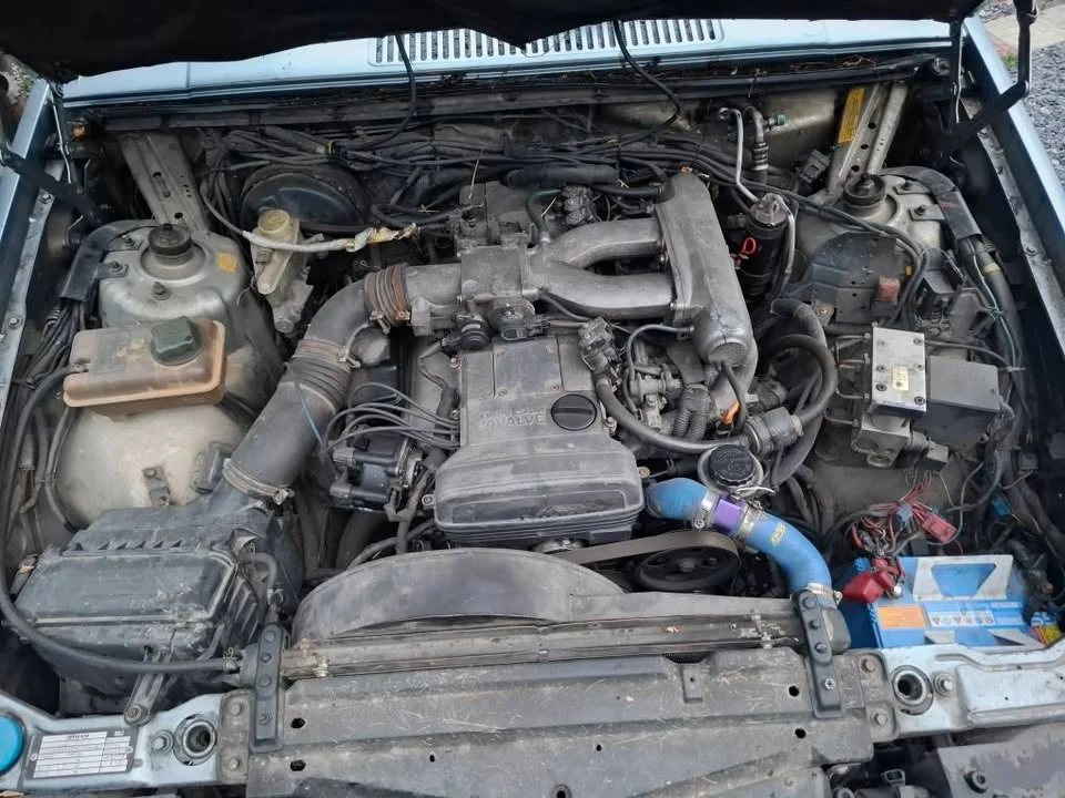 1995 Volvo 900 Series 2