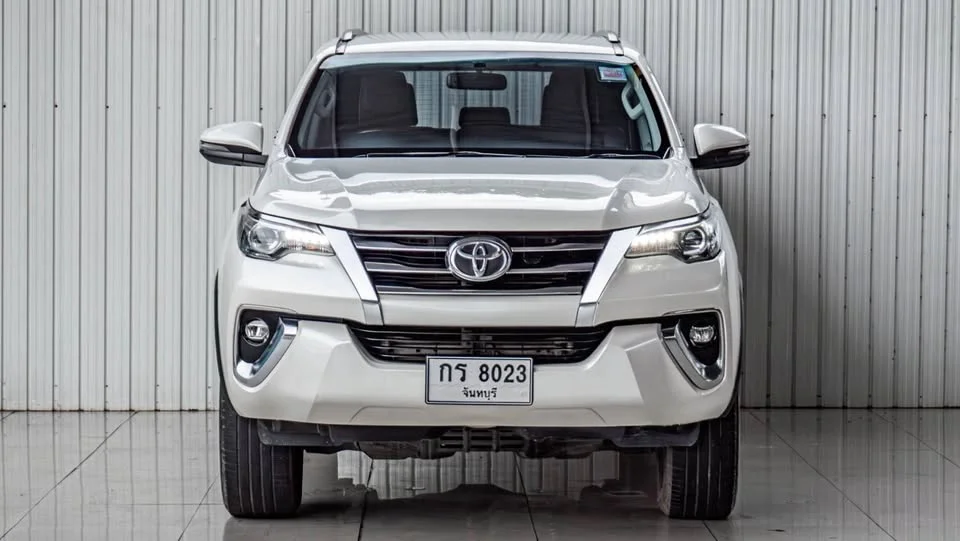 2019 Toyota Fortuner II 2