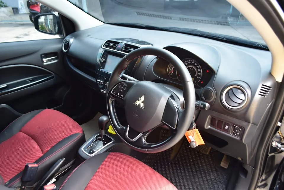 2018 Mitsubishi Attrage VI 2