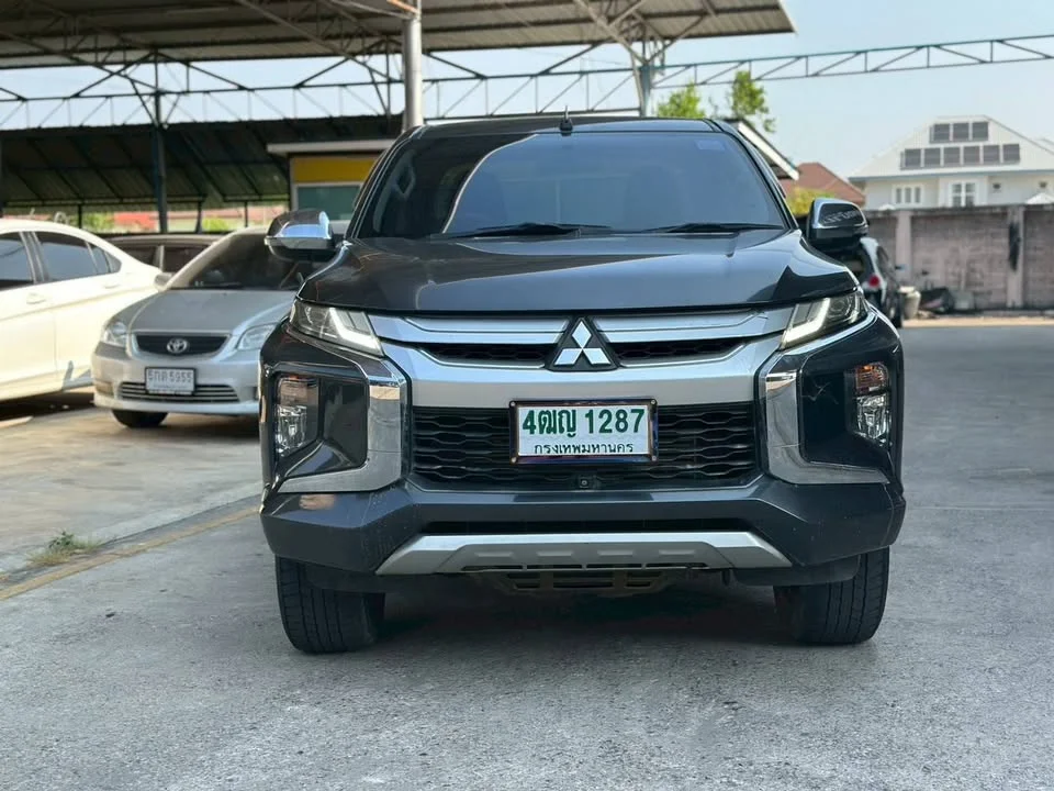 2018 Mitsubishi Triton V 2