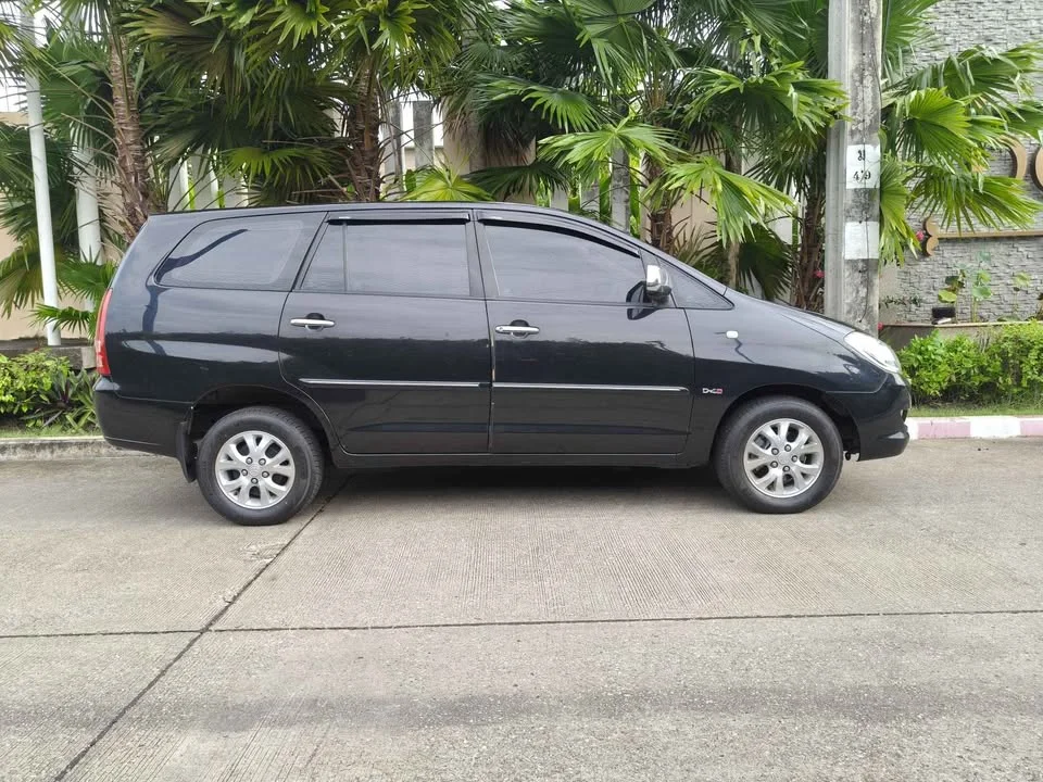 2005 Toyota Innova I 3