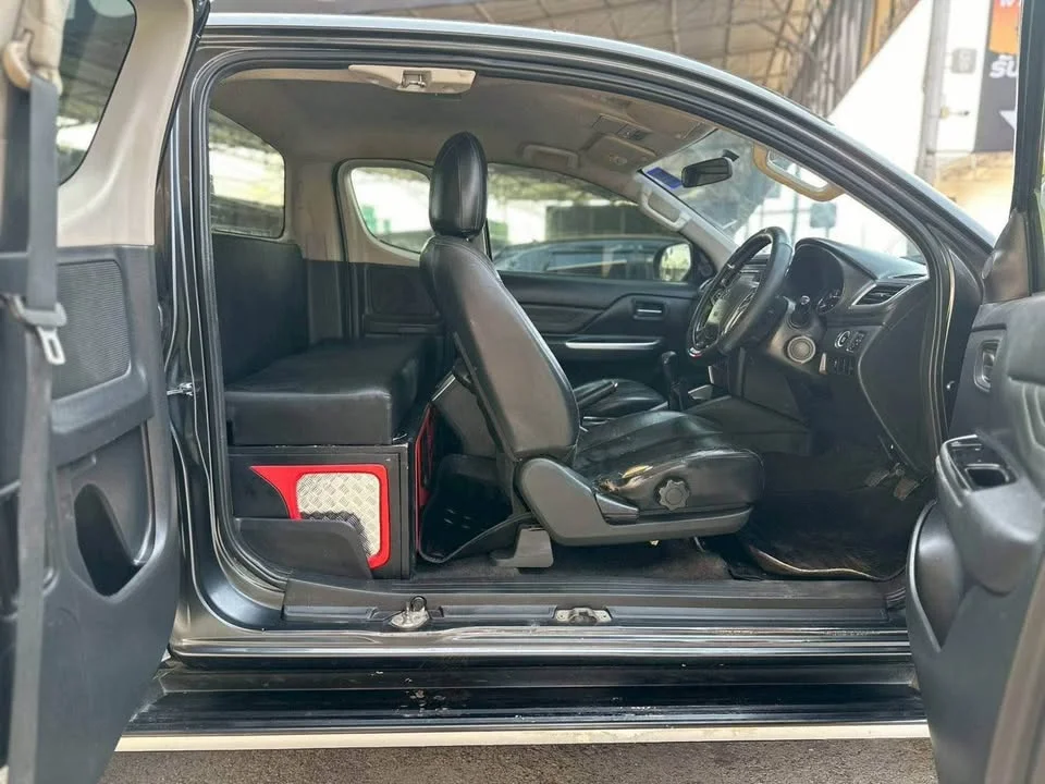 2018 Mitsubishi Triton V 2