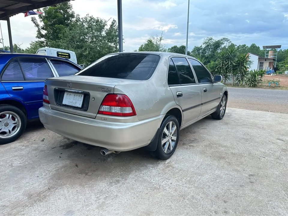 2001 Honda City III 2