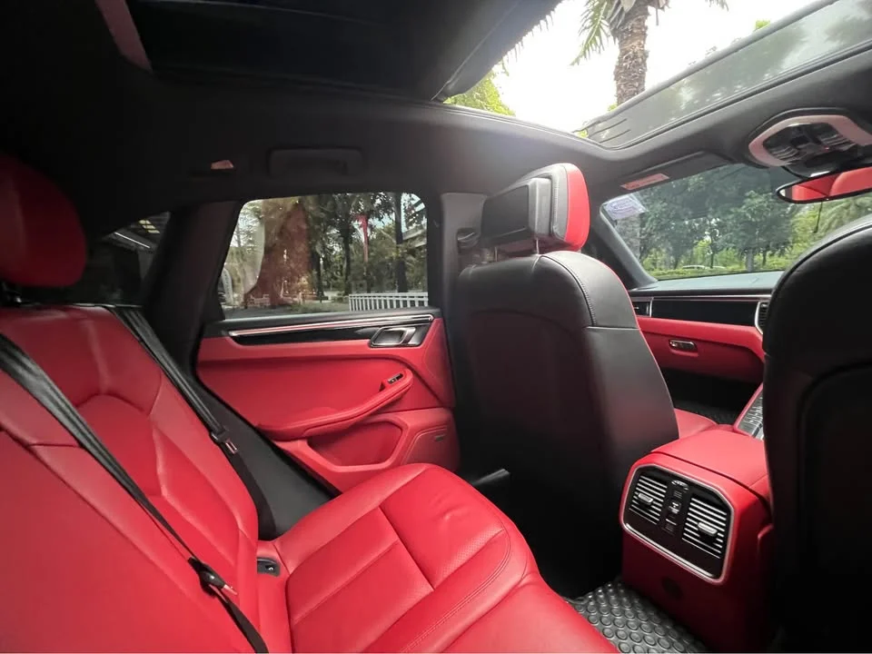 2018 Porsche Macan I 3