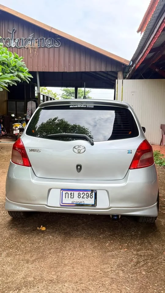 2006 Toyota Yaris II 3