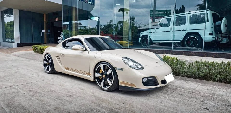 2010 Porsche Boxster and Cayman II 2
