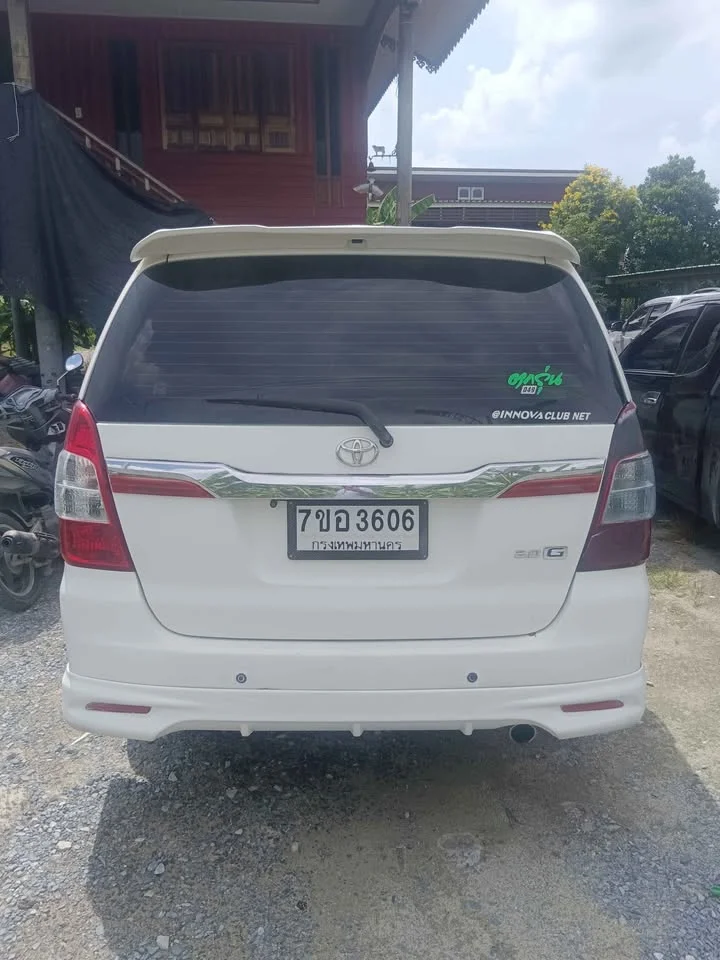2015 Toyota Innova I 2