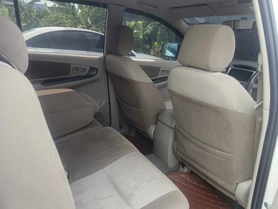2015 Toyota Innova I 3