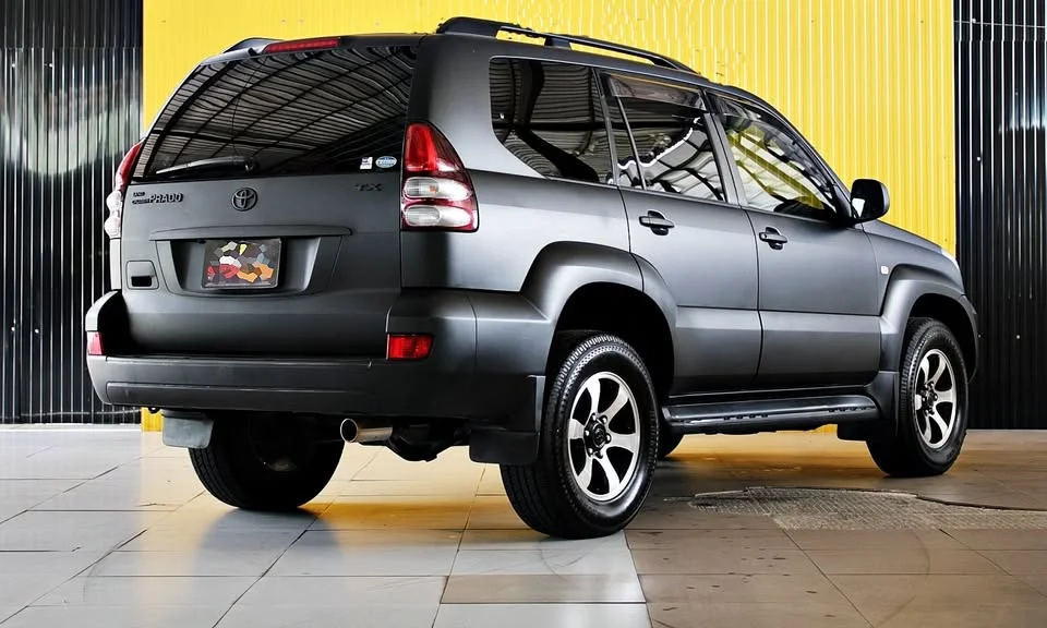 2011 Toyota Land Cruiser Prado J120 2