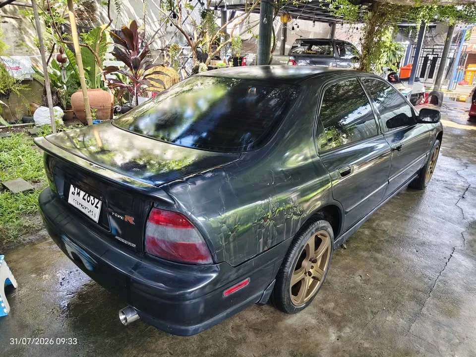 1994 Honda Accord V 2