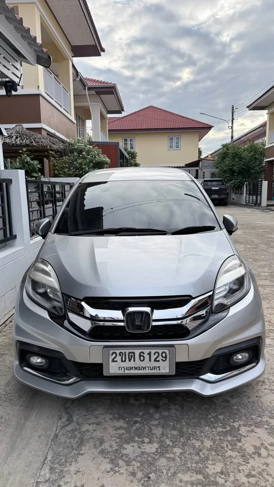 2014 Honda Mobilio II 3