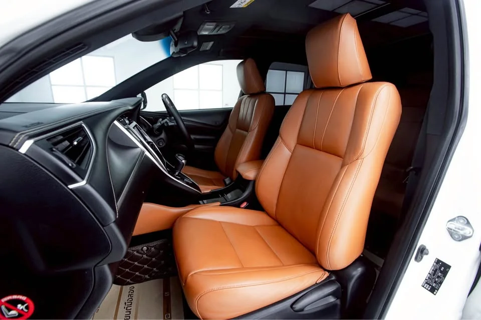 2014 Toyota Harrier III 2