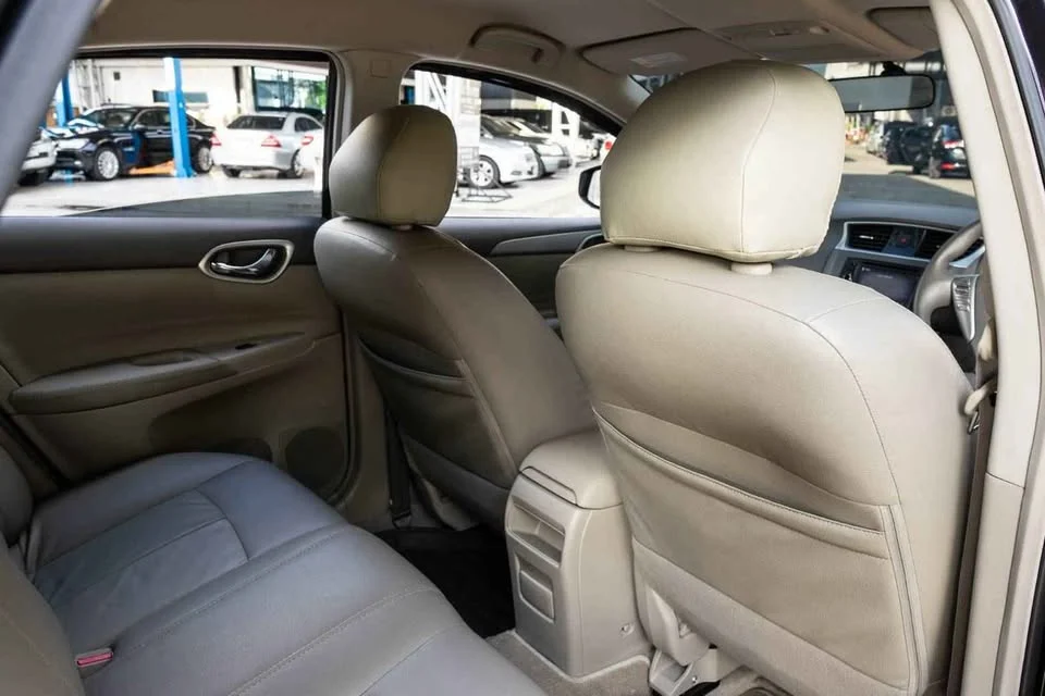 2014 Nissan Sylphy III (B17) 3