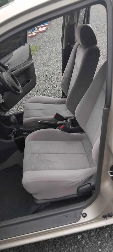 2001 Mazda 323 VIII 2