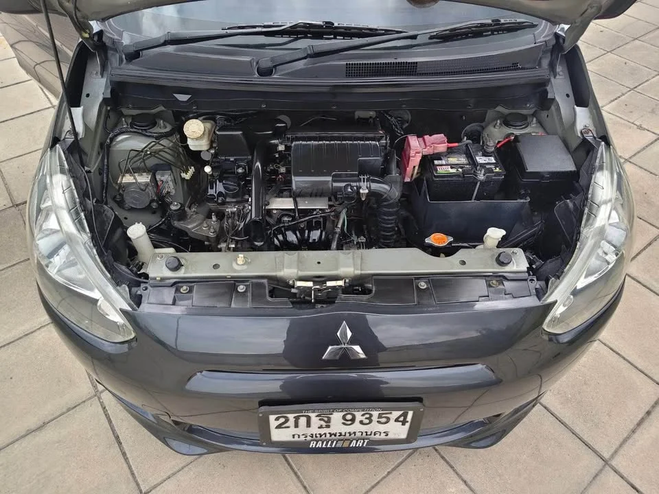 2013 Mitsubishi Mirage VI 3