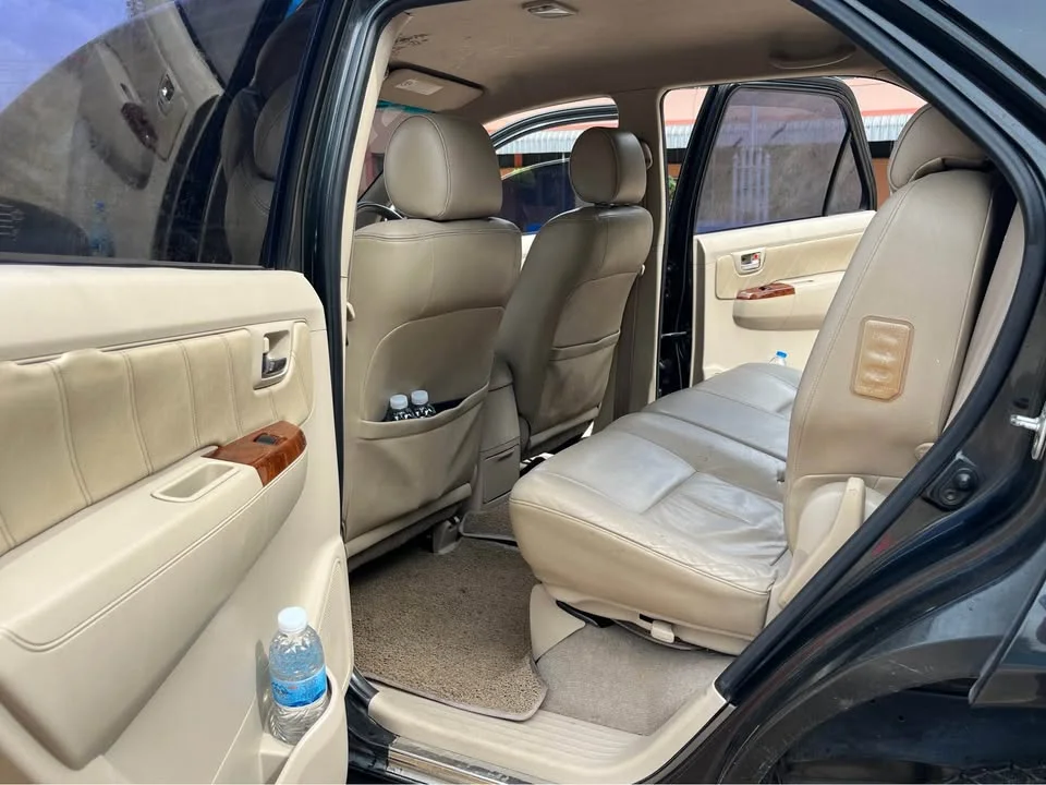 2005 Toyota Fortuner I 2
