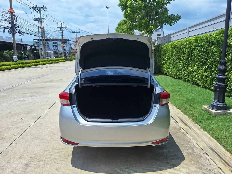 2021 Toyota Yaris ATIV III 3