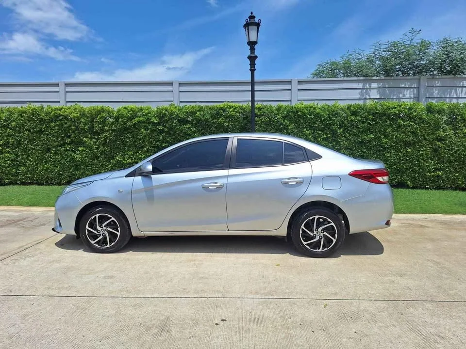 2021 Toyota Yaris ATIV III 2
