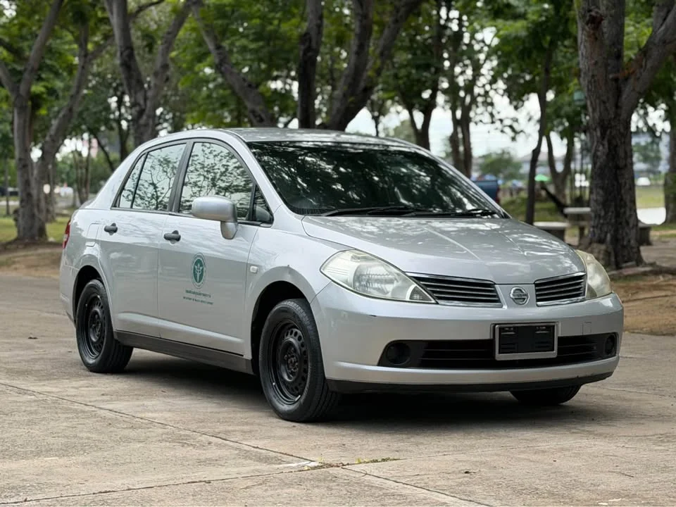 2008 Nissan Tiida I (C11) 3