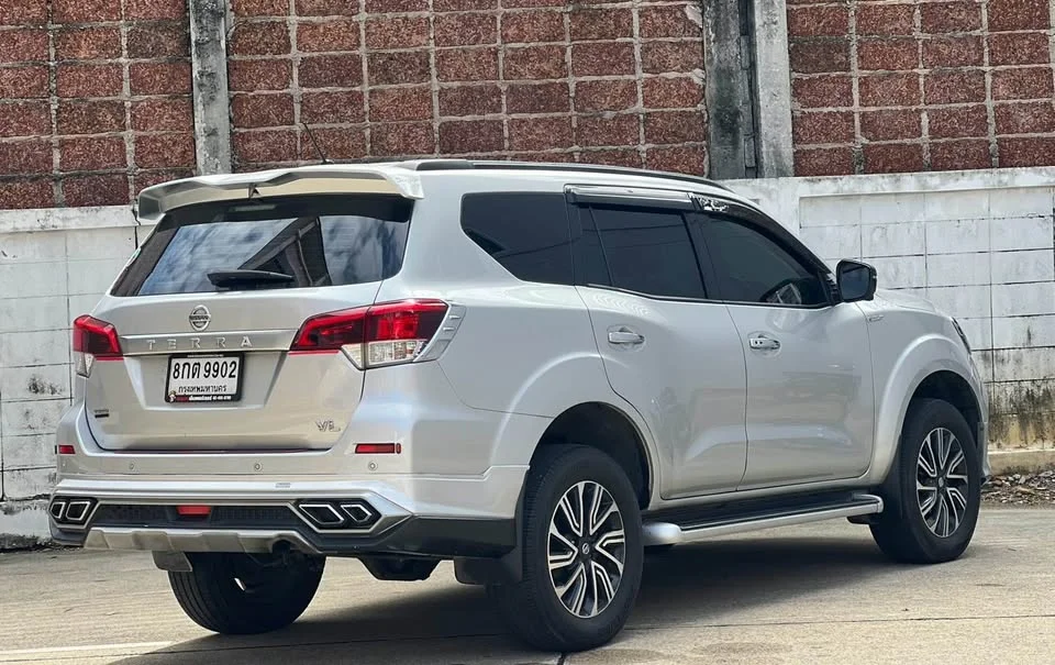 2018 Nissan Terra 3