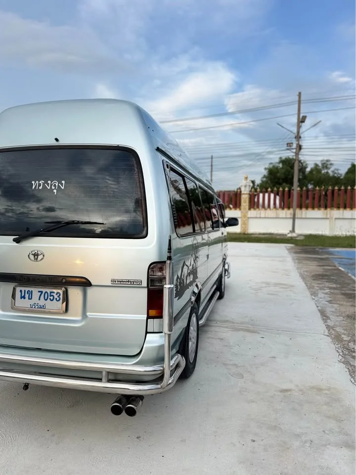 2001 Toyota Commuter IV (H100) 2