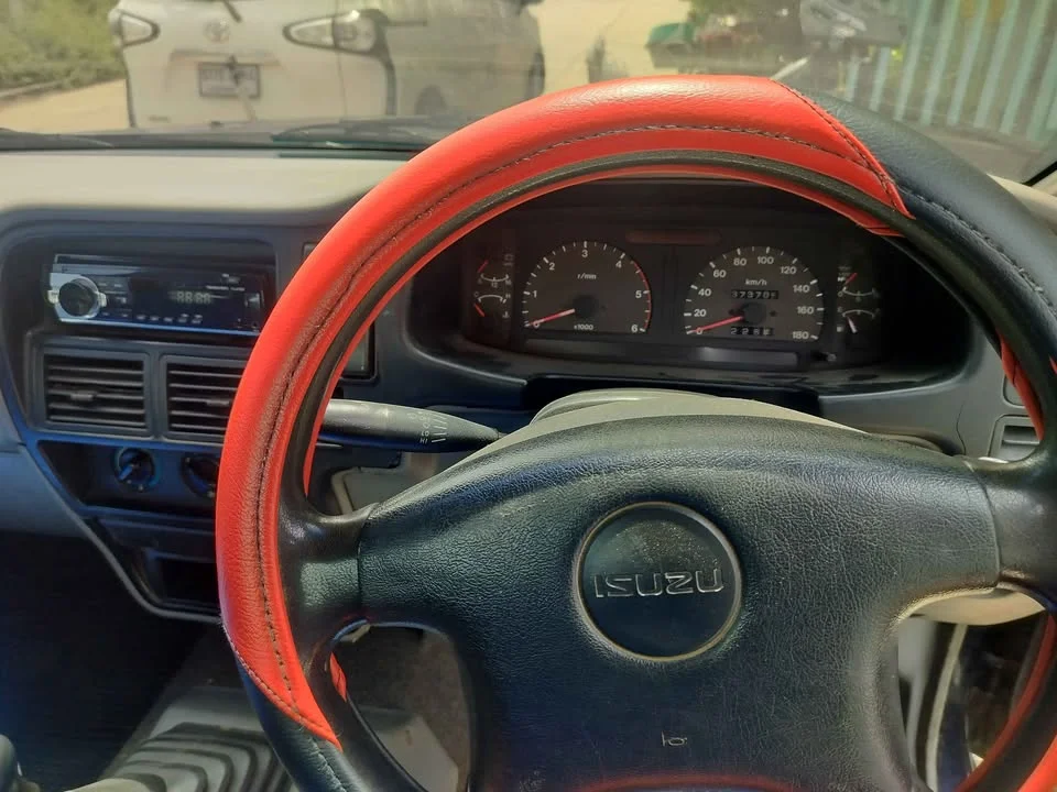 2000 Isuzu Faster Dragon Eyes III 2