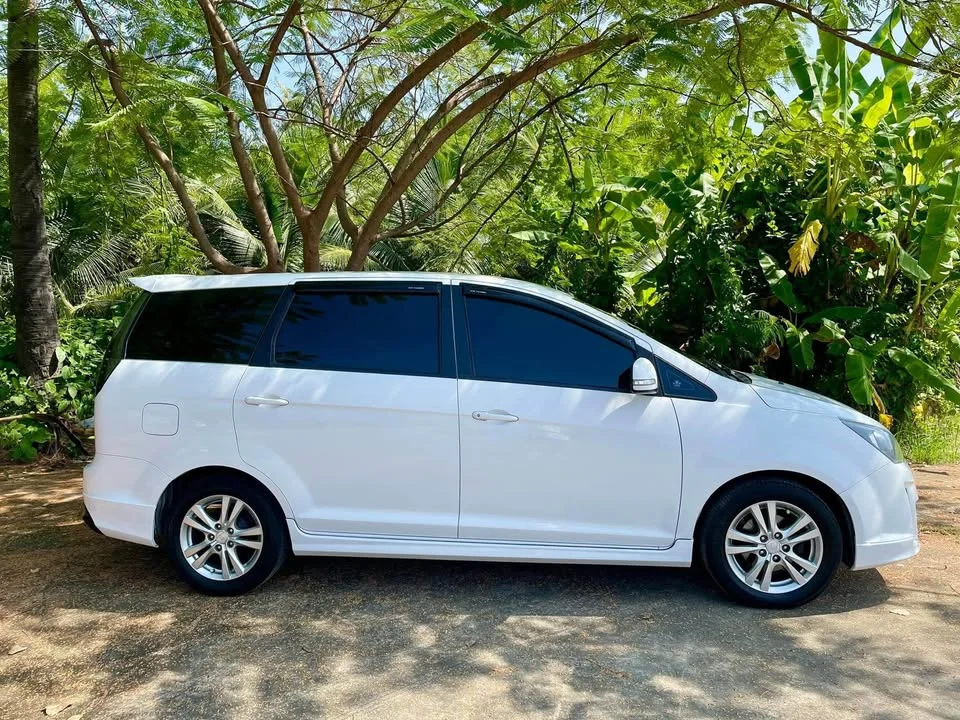 2011 Proton Exora 2