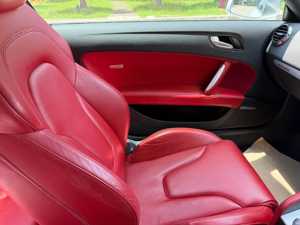 2010 Audi TT Mk2 2