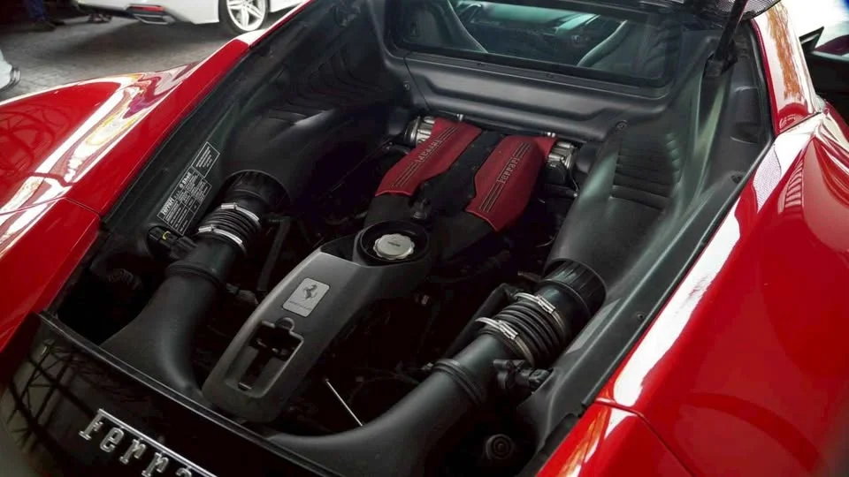 2016 Ferrari 488 2