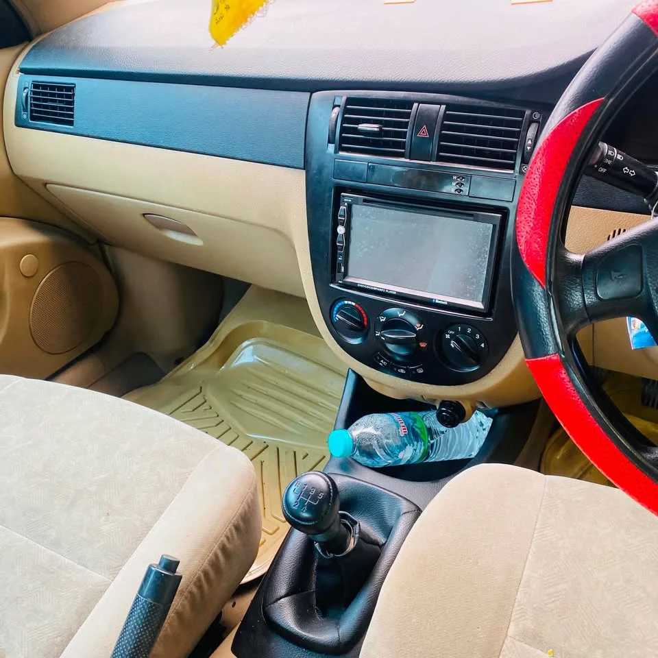2005 Chevrolet Optra 2