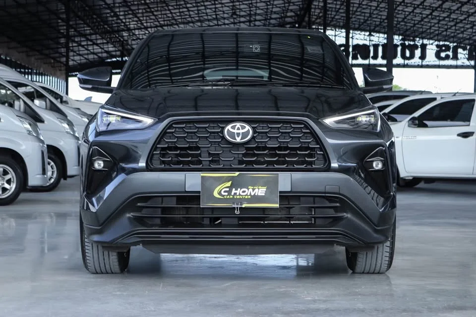 2023 Toyota Yaris Cross AC200 2