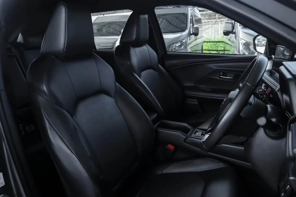 2023 Toyota Yaris Cross AC200 3