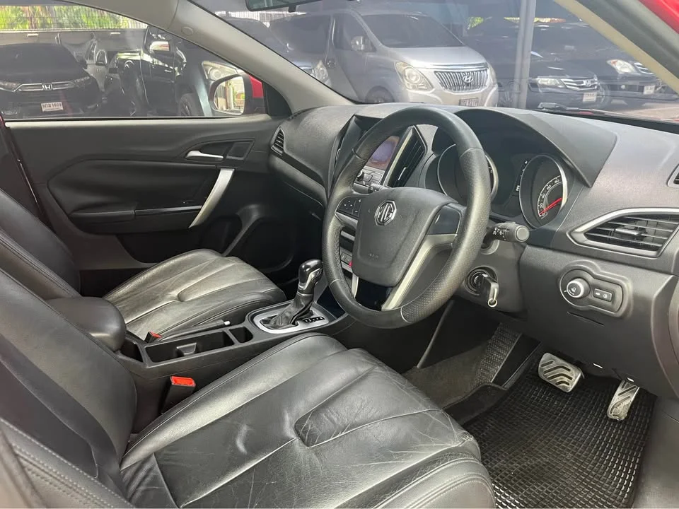 2017 MG 5 I  2